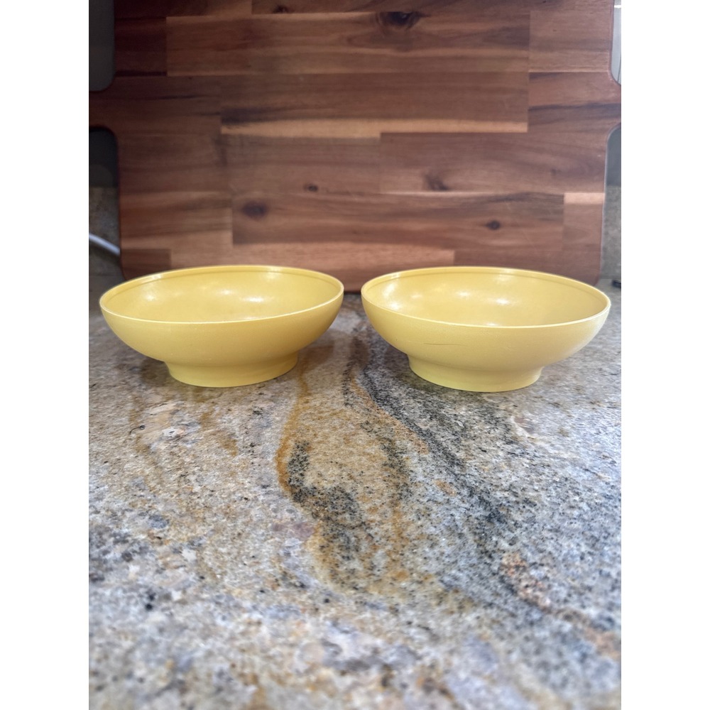 Vintage Tupperware‎ Yellow Cereal Bowls Set of 2 Model 890